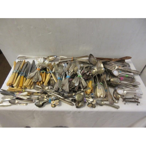 181 - Large quantity of old plated cutlery.