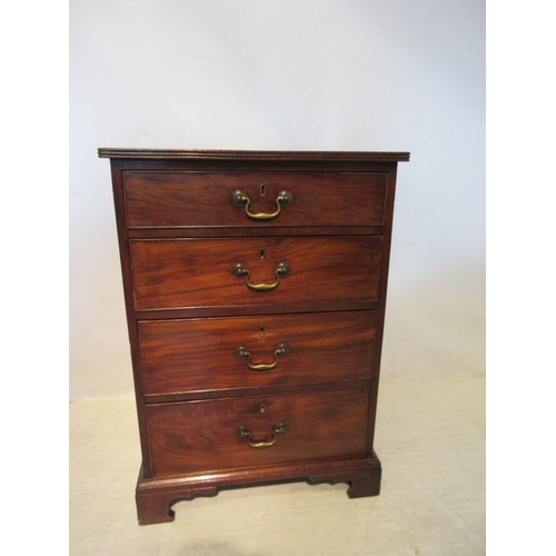 217 - Georgian mahogany neat size chest of four graduated drawers raised on bracket feet. W. 60cm, D. 51cm... 