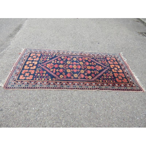 222 - Persian style rug. 190cm x 100cm approx.