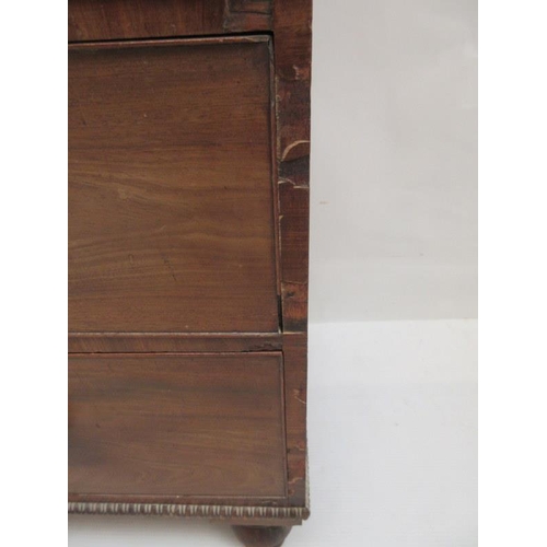 36 - Antique mahogany chest of drawers in need of restoration. (see photos) Height 107cm, W. 106cm, D. 50... 