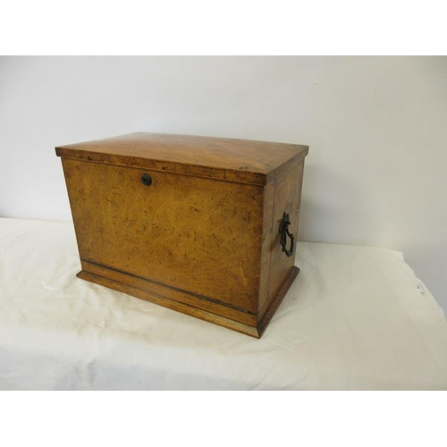 90 - A good Victorian oak stationery/writing box with well fitted interior - very original and in fine co... 