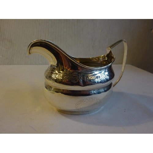 427 - Irish Georgian silver cream jug, marks worn.