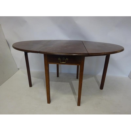 59 - Neat size Georgian mahogany drop leaf table raised on square tapered leg. L. 94cm, Width fully opene... 
