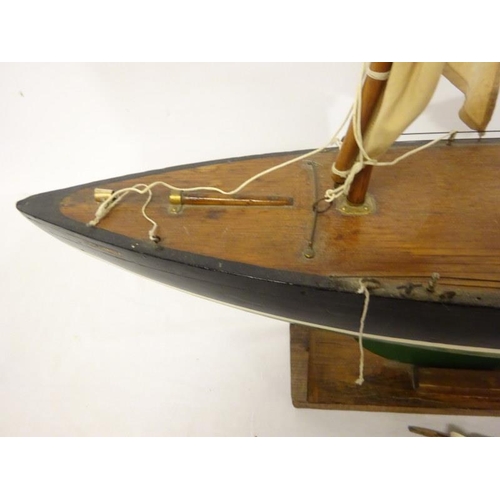 87 - Large model of a timber yacht, Columbia.