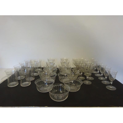 117 - A collection of fine glass ware to include tumblers, wine glasses and bowls.