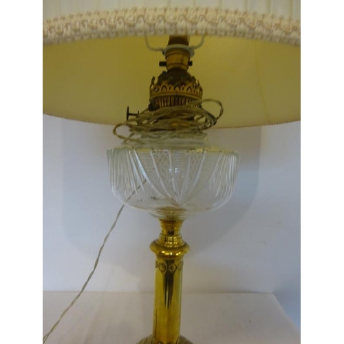 124 - Victorian oil lamp with clear glass bowl and fabric shade, electrified.