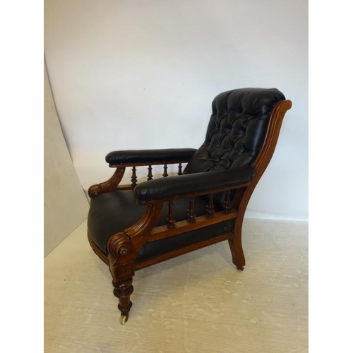 138 - Victorian mahogany framed library or drawing room easy chair.