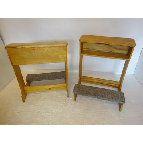 15 - A pair of oak kneelers.