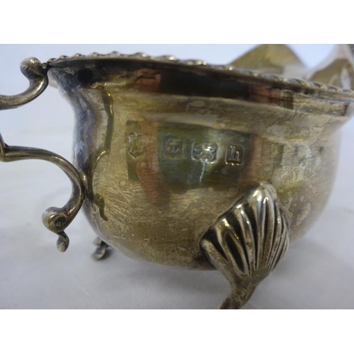 166 - English silver sauce boat, Birmingham 1907, worn on inside. 4  1/2 troy ozs.