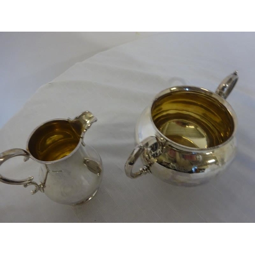 168 - English silver sugar bowl and milk jug. Sheffield 1900. 20 troy ozs.