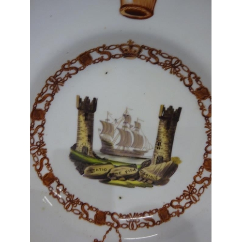 87 - A soup plate from the Lord Mayors dinner service (Mansion House) showing the Cork coat of arms.