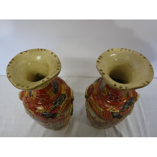 88 - A pair of Japanese satsuma vases. H. 39cm approx.