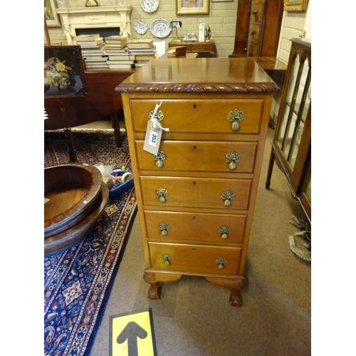 353 - Neat sized slim chest of drawers.