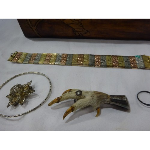 371 - Decorative box with some pieces of costume jewellery, coloured stone in brooch damaged.