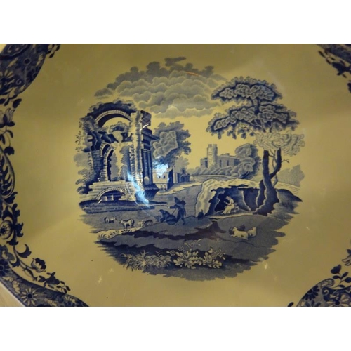 111 - A collection of Spode chinaware - tureen, bowl, etc. (8)