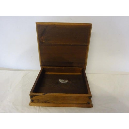 12 - Decorative timber jewellery box.