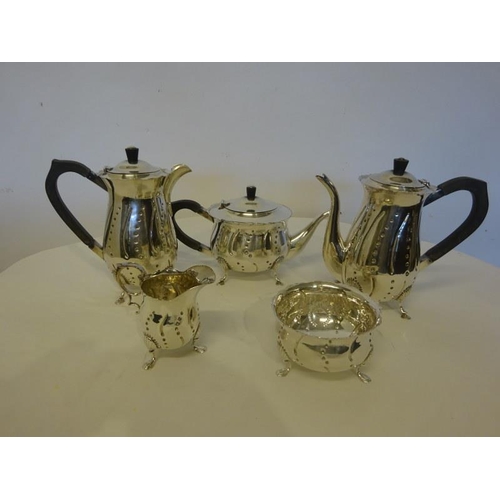 165 - William Egan - A five piece silver tea and coffee service by William Egan, Cork. 1977-1978. 85 troy ... 