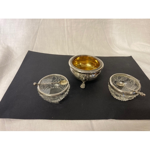 221 - A pair of Birmingham silver sauces, 1902 and a large plated and gilded bowl on lions feet.