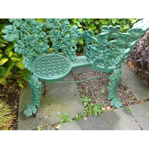 246 - A good cast iron conversation seat from a design by Charles D. Young of Edinburgh. (rare) W. 100cm a... 