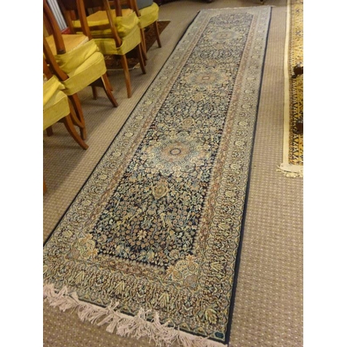 335 - Long Turkish runner rug. 400cm x 100cm approx.