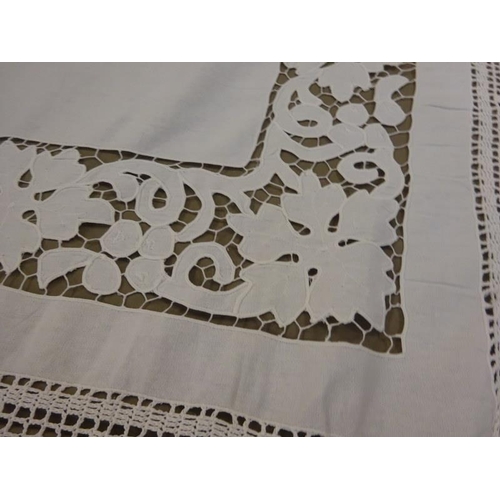 5 - A box of assorted linen to include a large crochet table cloth.  250cm x 165cm approx.