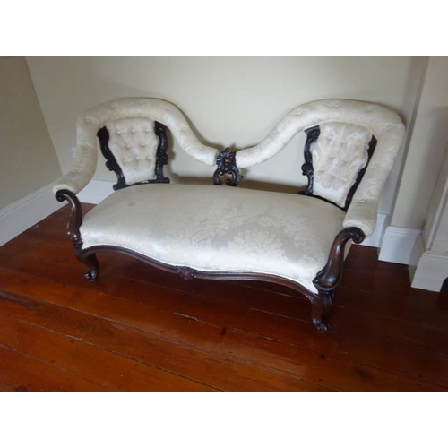 343 - Victorian carved mahogany butterfly back couch raised on cabriole legs. W. 163cm, H. 85cm, D. 65cm a... 