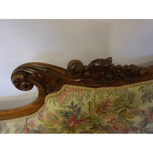 221 - A good antique carved rosewood chaise lounge having nicely shaped back and raised on carved splay le... 