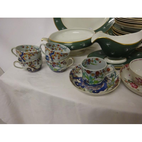 9 - Mixed lot of Chinaware.