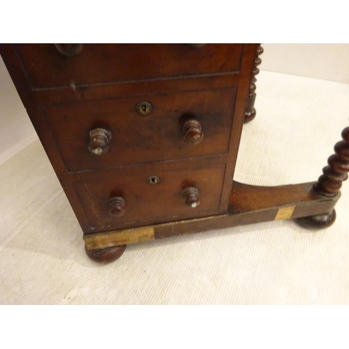 95 - Antique mahogany davenport desk having original leather inset, real and dummy drawers, long pencil d... 