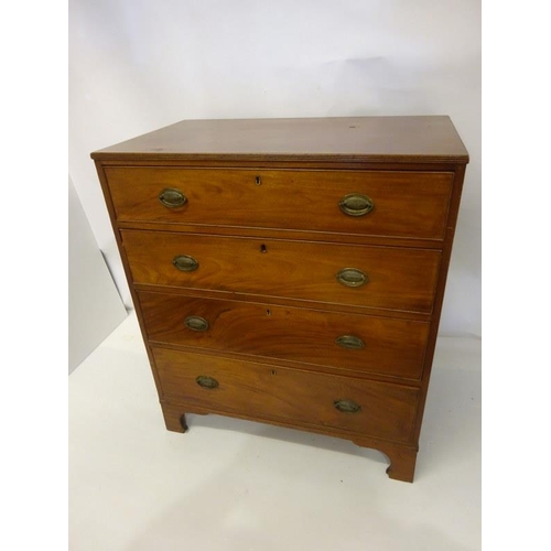 94 - A Cork Regency mahogany chest of 4 graduated drawers raised on bracket feet. W. 92cm, D. 55cm, H. 10... 