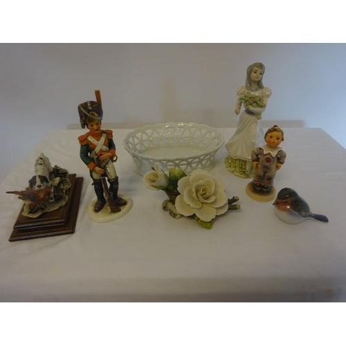 14 - Mixed lot of chinaware - hummel figure, etc.