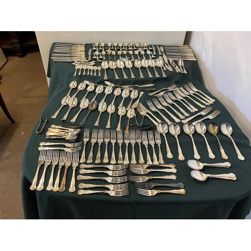 185 - A large quantity of Kings pattern Newbridge plated cutlery. 189 pieces approx.