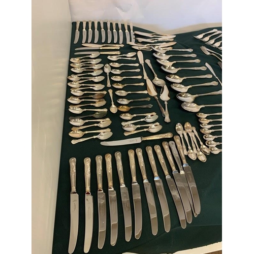 185 - A large quantity of Kings pattern Newbridge plated cutlery. 189 pieces approx.