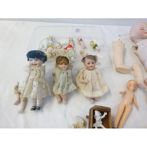 223 - Collection of old dolls, as found.