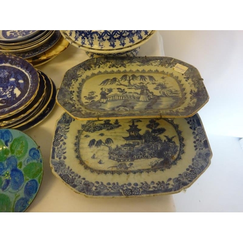 52 - A quantity of blue and white chinaware including 2 Nankin wall plates.