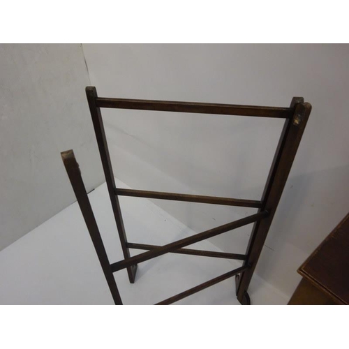 7 - Antique mahogany bedside locker and towel rail (1 latt missing). (2)