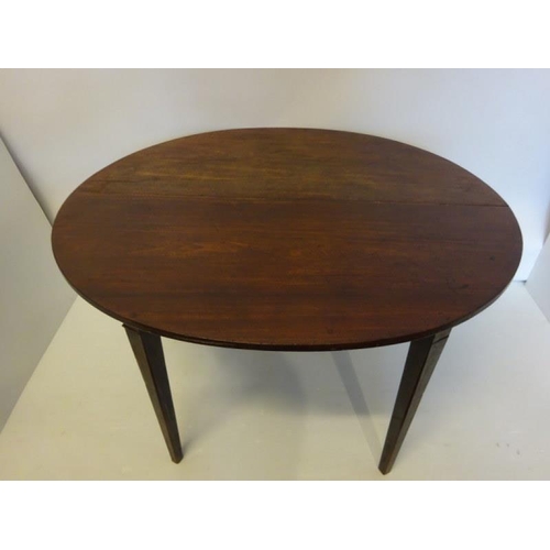 78 - Georgian mahogany demi lune side table or small dining table raised on tapered legs, nice colour. W.... 