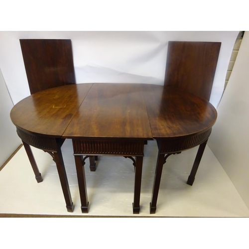 116 - Good antique mahogany sectioned dining table having two D end tables, a centre table and two spare l... 