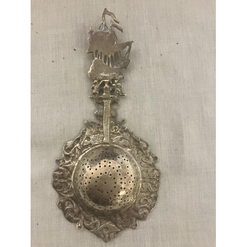 150 - Decorative silver sifter spoon, stamped 925.