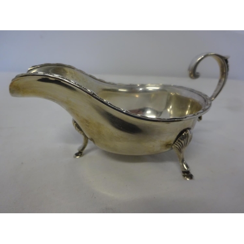 155 - William Egan - Cork silver sauce boat, 1967, 7 troy ozs.