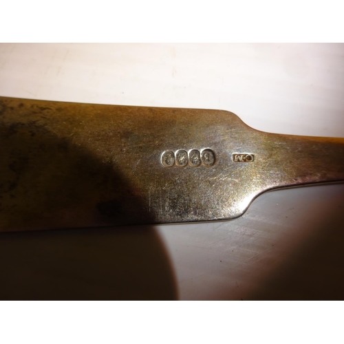 188 - A large silver dividing spoon and a basting spoon, Dublin 1822 by Charles Marsh. L. 33cm (2)