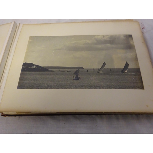 316 - Collection of various photograph albums (see photos)