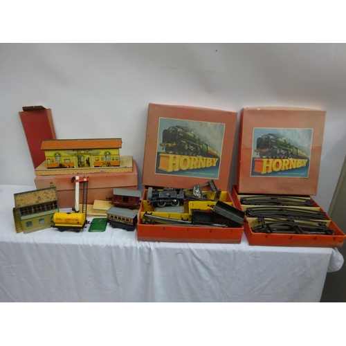 75 - Old Hornby train set as found.