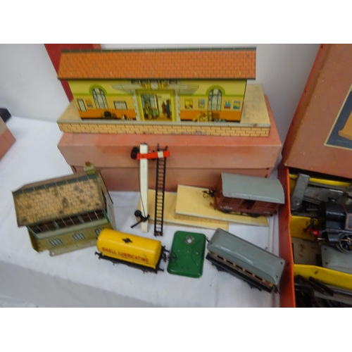 75 - Old Hornby train set as found.