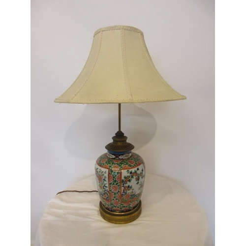 89 - Old Chinese vase lamp (needs re-wiring).