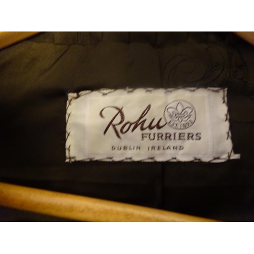 92 - Ladies short fur coat by Rohu Furriers, Dublin. Size M.