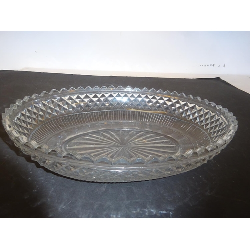 391 - Large antique Irish cut glass dish. Diameter 32cm.