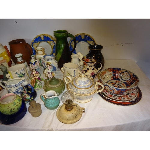 136 - Large quantity of chinaware - contents of cabinet.