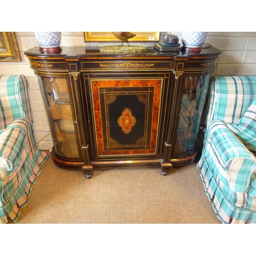 137 - A good Victorian ebonized and maple wood credenza, the centre door flanked by corinthan columns, the... 