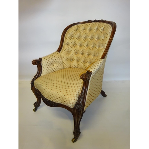 142 - Good Victorian carved mahogany drawing room chair.